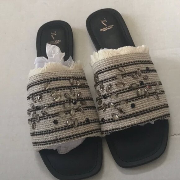 Simply Vera Vera Wang Charden Embellished Slip On Natural Sandals Size: 10 NEW - Picture 1 of 7